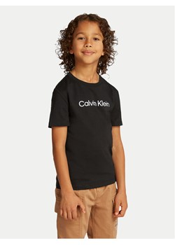 Calvin Klein Jeans T-Shirt IU0IU00682 Czarny Regular Fit ze sklepu MODIVO w kategorii T-shirty chłopięce - zdjęcie 182626465