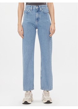 Calvin Klein Jeans Jeansy J20J222138 Niebieski Straight Fit ze sklepu MODIVO w kategorii Jeansy damskie - zdjęcie 182626789