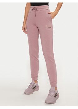 EA7 Emporio Armani Spodnie dresowe 8NTP66 TJ9RZ 1341 Fioletowy Regular Fit ze sklepu MODIVO w kategorii Spodnie damskie - zdjęcie 182626937