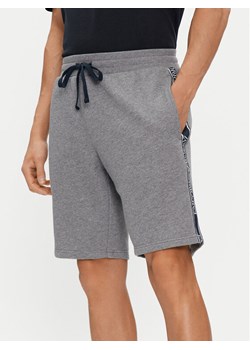 Emporio Armani Underwear Szorty sportowe 111004 4R571 14049 Szary Regular Fit ze sklepu MODIVO w kategorii Spodenki męskie - zdjęcie 182627298