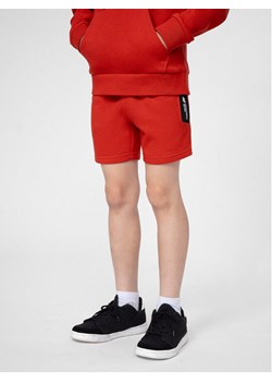 4F Szorty sportowe 4FJSS23TSHOM049 Czerwony Regular Fit ze sklepu MODIVO w kategorii Spodenki chłopięce - zdjęcie 182627537