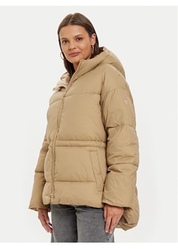 Guess Kurtka zimowa Marika W4BL99 WG0V0 Beżowy Regular Fit ze sklepu MODIVO w kategorii Kurtki damskie - zdjęcie 182627675