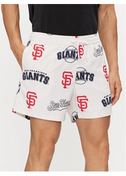 Champion Szorty plażowe 219885 Écru Short Fit ze sklepu MODIVO w kategorii Kąpielówki - zdjęcie 182628036