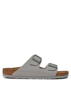 Birkenstock Klapki Arizona 1027696 Szary ze sklepu MODIVO w kategorii Klapki męskie - zdjęcie 182629536