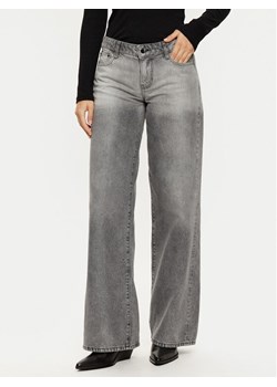Guess Jeansy W5RA96 D5M31 Szary Regular Fit ze sklepu MODIVO w kategorii Jeansy damskie - zdjęcie 182630397