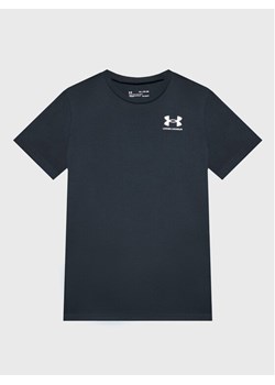 Under Armour T-Shirt Ua Sportstyle Left Chest 1363280 Czarny Regular Fit ze sklepu MODIVO w kategorii T-shirty chłopięce - zdjęcie 182631037