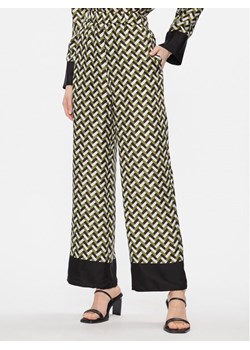 Max Mara Leisure Spodnie materiałowe Sesamo 2416131017650 Zielony Relaxed Fit ze sklepu MODIVO w kategorii Spodnie damskie - zdjęcie 182631466