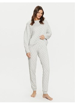 Guess Piżama O5RX09 KCMB2 Szary Regular Fit ze sklepu MODIVO w kategorii Piżamy damskie - zdjęcie 182633246