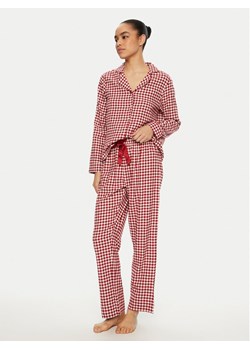 Hunkemöller Piżama Flannel 300635 Czerwony Regular Fit ze sklepu MODIVO w kategorii Piżamy damskie - zdjęcie 182633406