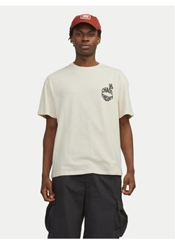 Jack&Jones T-Shirt Jorfrutti 12256926 Écru Wide Fit ze sklepu MODIVO w kategorii T-shirty męskie - zdjęcie 182633549