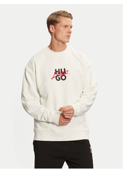 Hugo Bluza Dlongny 50521081 Écru Relaxed Fit ze sklepu MODIVO w kategorii Bluzy męskie - zdjęcie 182634205