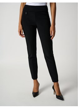 Joseph Ribkoff Spodnie materiałowe 144092NOS Czarny Slim Fit ze sklepu MODIVO w kategorii Spodnie damskie - zdjęcie 182634287