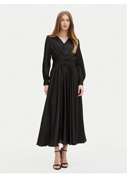 Guess Sukienka wieczorowa W5PK1X WD8G2 Czarny Regular Fit ze sklepu MODIVO w kategorii Sukienki - zdjęcie 182634475