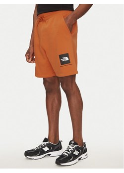 The North Face Szorty sportowe Nse Box NF0A8C1J Brązowy Regular Fit ze sklepu MODIVO w kategorii Spodenki męskie - zdjęcie 182634905