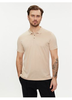 KARL LAGERFELD Polo 745000 542200 Beżowy Regular Fit ze sklepu MODIVO w kategorii T-shirty męskie - zdjęcie 182635018