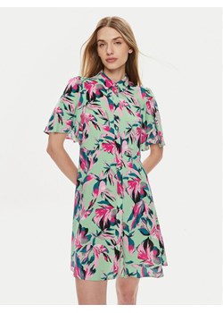 YAS Sukienka koszulowa Savanna 26029347 Zielony Regular Fit ze sklepu MODIVO w kategorii Sukienki - zdjęcie 182635045