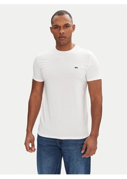 Lacoste T-Shirt TH6709 Biały Regular Fit ze sklepu MODIVO w kategorii T-shirty męskie - zdjęcie 182635299