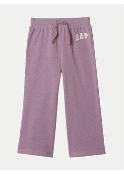 Gap Spodnie dresowe 635493 Fioletowy Regular Fit ze sklepu MODIVO w kategorii Spodnie dziewczęce - zdjęcie 182635306
