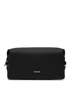 Calvin Klein Kosmetyczka K50K512802 Czarny ze sklepu MODIVO w kategorii Kosmetyczki - zdjęcie 182635748
