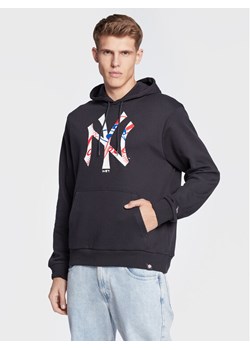 New Era Bluza New York Yankees Double Logo 60284748 Granatowy Regular Fit ze sklepu MODIVO w kategorii Bluzy męskie - zdjęcie 182636957