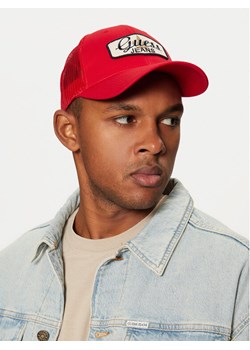 Guess Jeans Czapka z daszkiem M5RZ17 WF8V1 Czerwony ze sklepu MODIVO w kategorii Czapki z daszkiem męskie - zdjęcie 182637495