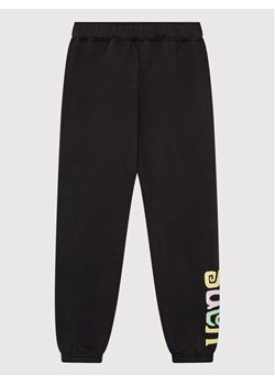 Vans Spodnie dresowe Sun Sider VN0A7RRI Czarny Regular Fit ze sklepu MODIVO w kategorii Spodnie chłopięce - zdjęcie 182637509