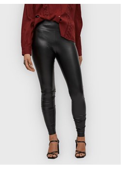 Vila Spodnie z imitacji skóry Barb 14074751 Czarny Slim Fit ze sklepu MODIVO w kategorii Spodnie damskie - zdjęcie 182638359