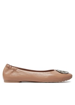 Tory Burch Baleriny Claire 156309 Beżowy ze sklepu MODIVO w kategorii Balerinki - zdjęcie 182639387