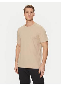 BOSS T-Shirt Tiburt 240 50452680 Beżowy Regular Fit ze sklepu MODIVO w kategorii T-shirty męskie - zdjęcie 182639556