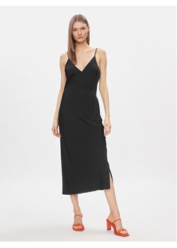Calvin Klein Sukienka letnia K20K206776 Czarny Regular Fit ze sklepu MODIVO w kategorii Sukienki - zdjęcie 182639905