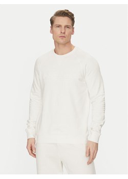 Guess Bluza Z4YQ16 KAIJ1 Écru Regular Fit ze sklepu MODIVO w kategorii Bluzy męskie - zdjęcie 182640436