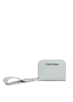 Calvin Klein Duży Portfel Damski Gracie K60K611688 Szary ze sklepu MODIVO w kategorii Portfele damskie - zdjęcie 182642008