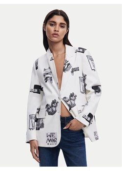 Desigual Marynarka 25SWEW15 Biały Regular Fit ze sklepu MODIVO w kategorii Marynarki damskie - zdjęcie 182642976