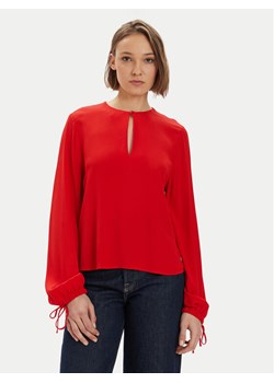 Tommy Hilfiger Bluzka WW0WW41835 Czerwony Regular Fit ze sklepu MODIVO w kategorii Bluzki damskie - zdjęcie 182643738