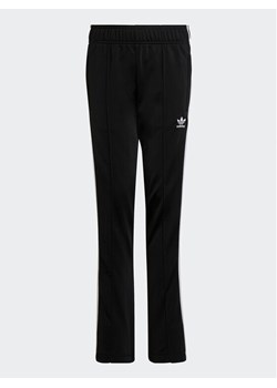 adidas Spodnie dresowe 3-Stripes HL9431 Czarny Regular Fit ze sklepu MODIVO w kategorii Spodnie chłopięce - zdjęcie 182643939