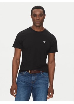 Barbour T-Shirt Essential Sports MTS0331BK31 Czarny Tailored Fit ze sklepu MODIVO w kategorii T-shirty męskie - zdjęcie 182643959