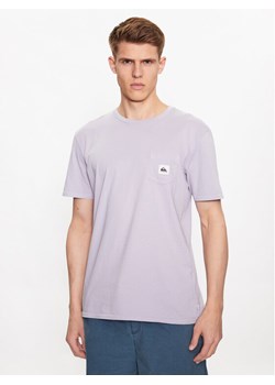 Quiksilver T-Shirt Sub Missions EQYZT07253 Fioletowy Regular Fit ze sklepu MODIVO w kategorii T-shirty męskie - zdjęcie 182645846