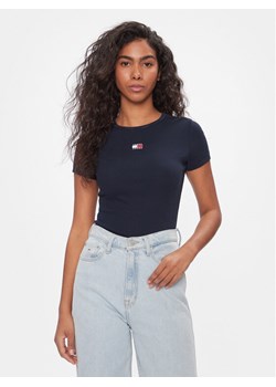 Tommy Jeans T-Shirt Badge DW0DW17881 Granatowy Slim Fit ze sklepu MODIVO w kategorii Bluzki damskie - zdjęcie 182646448