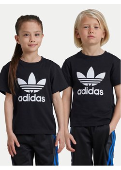 adidas T-Shirt adicolor Trefoil IY2385 Czarny Regular Fit ze sklepu MODIVO w kategorii Bluzki dziewczęce - zdjęcie 182647316