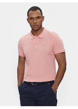 Tommy Jeans Polo DM0DM18312 Różowy Slim Fit ze sklepu MODIVO w kategorii T-shirty męskie - zdjęcie 182647768