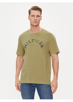 Tommy Hilfiger T-Shirt Arched MW0MW34432 Zielony Regular Fit ze sklepu MODIVO w kategorii T-shirty męskie - zdjęcie 182648857