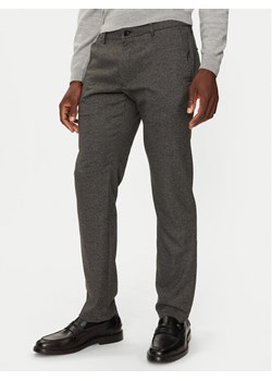 JOOP! Jeans Chinosy 15 JJF-Matthew101-W 30043846 Czarny Modern Fit ze sklepu MODIVO w kategorii Spodnie męskie - zdjęcie 182649889
