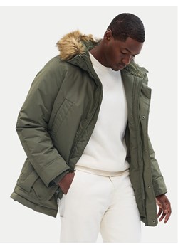Gap Kurtka zimowa 726377-00 Zielony Regular Fit ze sklepu MODIVO w kategorii Kurtki męskie - zdjęcie 182650199
