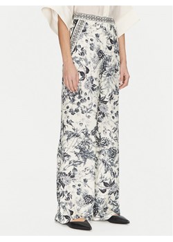 Simona Corsellini Spodnie materiałowe P25CPPA00201 Kolorowy Regular Fit ze sklepu MODIVO w kategorii Spodnie damskie - zdjęcie 182651266