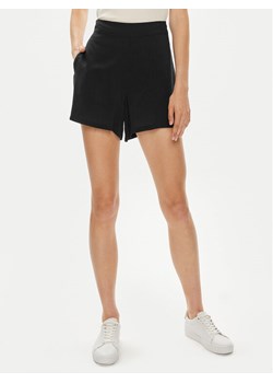 ONLY Szorty materiałowe Nova 15325521 Czarny Regular Fit ze sklepu MODIVO w kategorii Szorty - zdjęcie 182652808