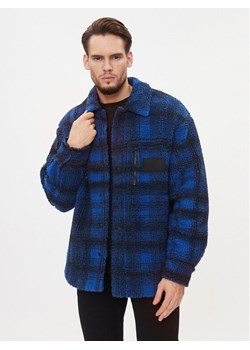 Calvin Klein Jeans Kurtka przejściowa J30J324312 Granatowy Relaxed Fit ze sklepu MODIVO w kategorii Kurtki męskie - zdjęcie 182653316
