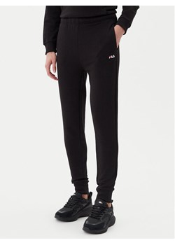 Fila Spodnie dresowe Lucerna FAW1055 Czarny Regular Fit ze sklepu MODIVO w kategorii Spodnie damskie - zdjęcie 182655419