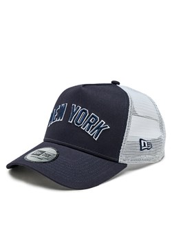 New Era Czapka Team Script Trucker Nyy 60364216 Czarny ze sklepu MODIVO w kategorii Czapki z daszkiem męskie - zdjęcie 182655529
