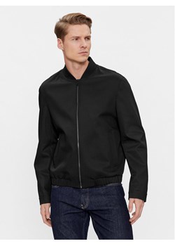 Calvin Klein Kurtka bomber K10K112074 Czarny Regular Fit ze sklepu MODIVO w kategorii Kurtki męskie - zdjęcie 182656008
