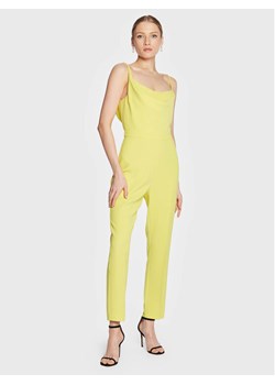 Marciano Guess Kombinezon 3GGK89 8080Z Żółty Regular Fit ze sklepu MODIVO w kategorii Kombinezony damskie - zdjęcie 182656515